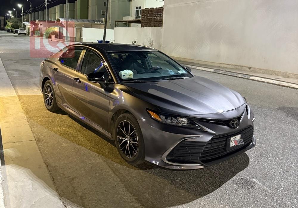 تۆیۆتا کامری